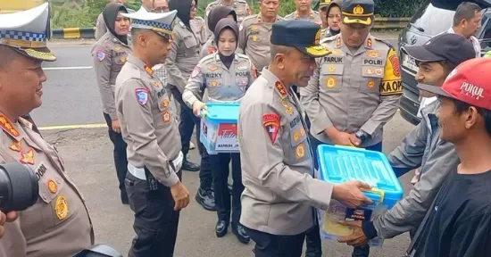 Kapolda Jabar Inspeksi Kesiapan Pengamanan Nataru di Tasikmalaya, Fokus Kelancaran Lalu Lintas Jalur Gentong