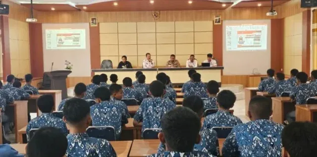 Polres Cirebon Kota Gencar Sosialisasi Bahaya Narkoba di Sekolah, Sasar Generasi Muda