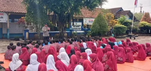 Polisi Hadir di Sekolah, Polres Banjar Edukasi Ratusan Siswa Agar Tumbuh Menjadi Generasi Peduli dan Berakhlak