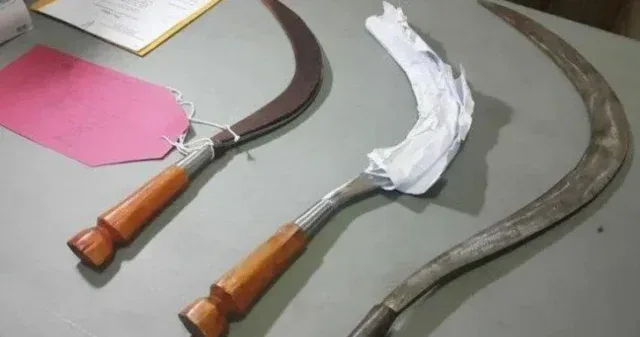 Gagalkan Tawuran Subuh di Pinggir Rel KA, Tim Raimas Polresta Bogor Kota Sita Celurit dan Gobang