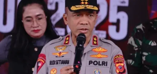 Hadapi Bencana Hidrometeorologi, Kapolda Jabar Inisiasi Gerakan ‘Sauyunan Jaga Lembur’