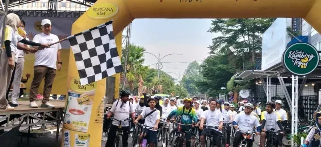 Gerakan Nasional Tropicana Slim Hidup Sehat dan Produktif Hadir di Cirebon