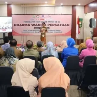 HUT ke-26 DWP Kota Cirebon, Wali Kota Tegaskan Peran Ibu sebagai Pilar Ketahanan Keluarga