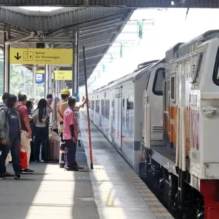 Sambut Nataru, KAI Daop 3 Cirebon Siapkan 74 Ribu Tiket