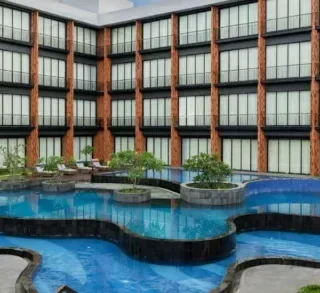 Hotel Santika Premiere Linggarjati Hadirkan Perayaan Natal & Tahun Baru Bertema “Lost in The Jungle”