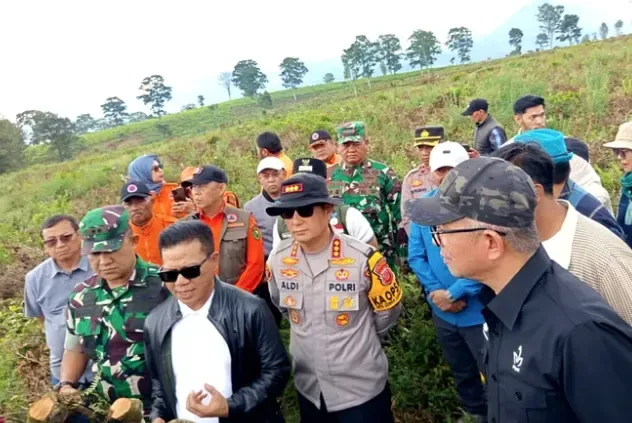 Polresta Bandung Kejar Aktor Intelektual, Penyelidikan Perusakan 150 Hektare Kebun Teh Naik Penyidikan