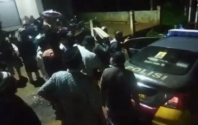 Polisi Tangkap Empat Pelaku Pembongkaran Makam Tanpa Izin di TPU Sindangkasih
