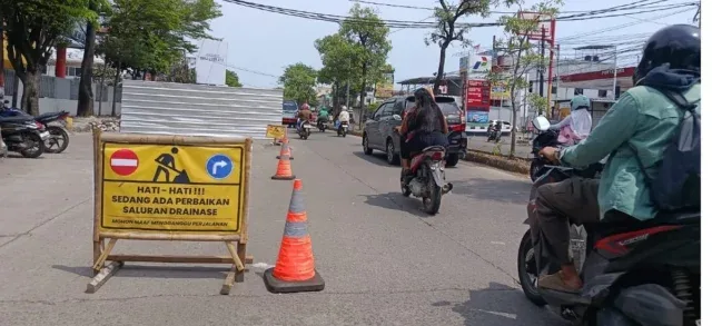 Cegah Banjir, DPUTR Kota Cirebon Bangun Dua Inlet Besar di Jalan Cipto