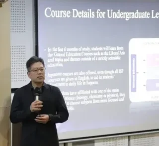 Sesi Informasi Hokkaido University di SPB: Mengantar Siswa Menuju Pendidikan Global