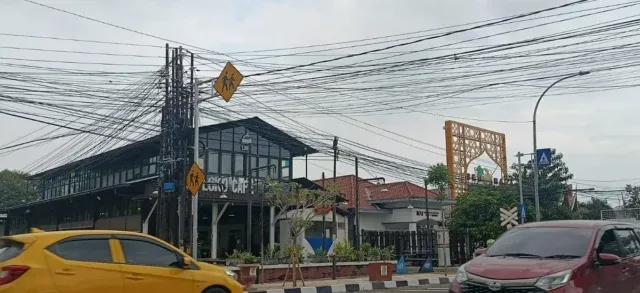 Estetika Kota Jadi Prioritas, Kabel Fiber Optik Kota Cirebon Akan Ditanam di Sistem Ducting