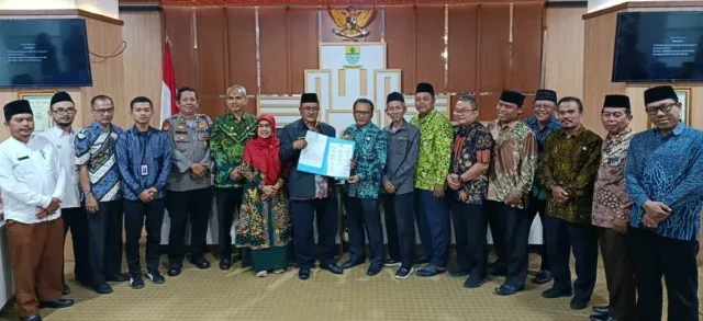 Zakat Fitrah 2026 Kota Cirebon Ditetapkan: 2,8 Kg Beras atau Rp45.000 per Jiwa