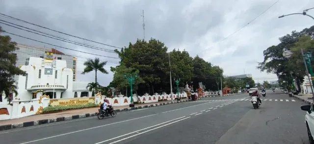 Jalan Siliwangi Kota Cirebon Disiapkan Jadi Ikon Baru Takjil Ramadan 2026