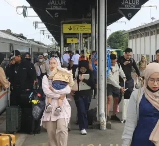Mudik Lebaran 2026 Lebih Nyaman, KAI Daop 3 Cirebon Hadirkan Tiket Diskon dan Kereta Tambahan
