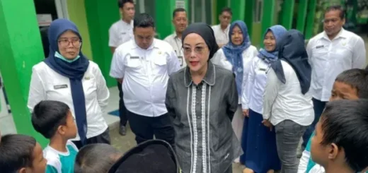 Tinjau Sekolah Rakyat di Kota Cirebon, Selly Andriany Gantina Temukan Banyak Kekurangan