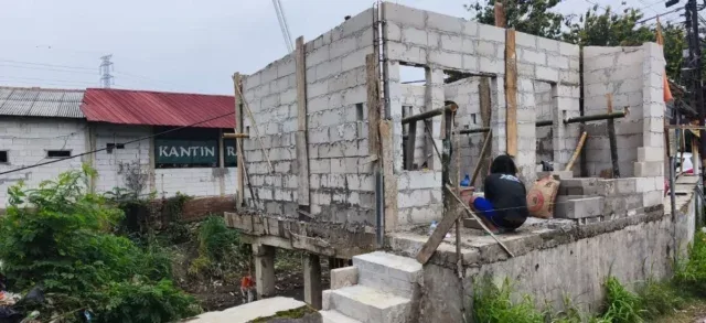 Komisi I DPRD Kota Cirebon Geram, Ada Bangunan Cor Berdiri di Atas Sungai Kedung Pane