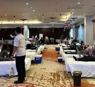 Antusiasme Tinggi, Donor Darah Aston Cirebon Berhasil Sumbang 105 Kantung