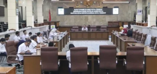 Komisi III DPRD Kota Crebon Minta Pemkot Segera Perbaiki Kantor Disnaker Cirebon