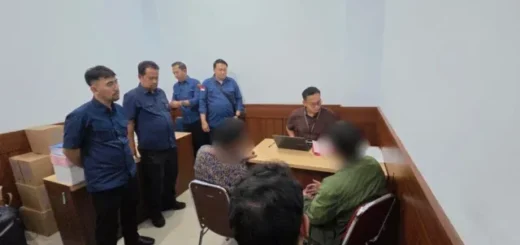 DJP Jabar, Serahkan Terduga Tersangka Pelanggar Pajak ke Kejari Kabupaten Cirebon