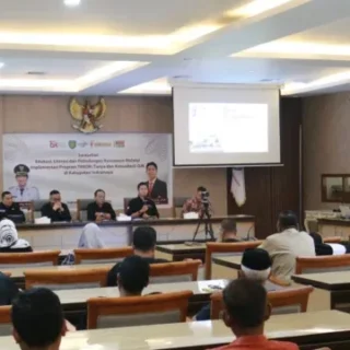 Perkuat Perlindungan Konsumen, OJK Gelar Program TAKON di Indramayu
