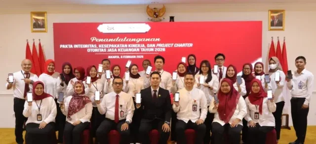 Perkuat Integritas Lembaga, OJK Cirebon Gelar Penandatanganan Pakta Integritas 2026