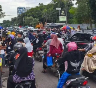 Wali Kota Cirebon Akan Evaluasi Pasar Takjil Siliwangi Ramadan 2026