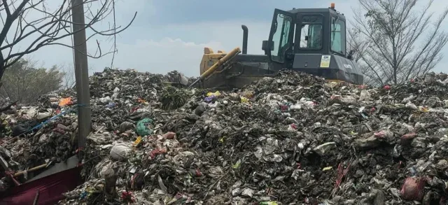 Volume Sampah di TPA Kopiluhur Kota Cirebon Meningkat Selama Ramadan 2026