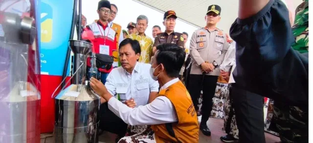 Cegah Kecurangan, Pemkot Cirebon Lakukan Pengecekan Takaran BBM di SPBU