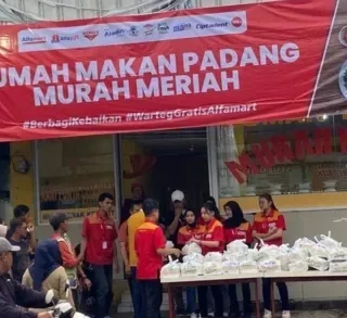 Warteg Gratis Alfamart Hadir di Cirebon Selama Ramadan 2026