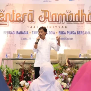 Hadiri Lentera Ramadan, Wali Kota Cirebon Dorong Kolaborasi Kepedulian Sosial