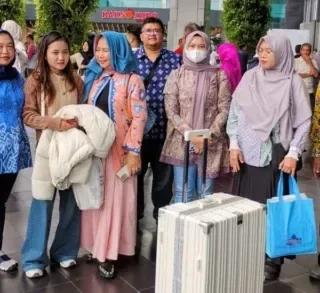 Pemerintah Berhasil Pulangkan Vina, Korban TPPO Asal Cirebon yang Viral di Media Sosial
