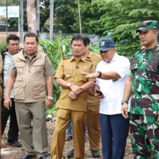 Pemkot Cirebon dan BBWS Mulai Pengerukan Tahap Awal, Targetkan Wajah Baru Rampung Tahun Ini