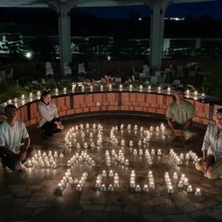 Hotel Santika Premiere Linggarjati – Kuningan dan Hotel Santika Cirebon Berpartisipasi dalam Earth Hour 2026