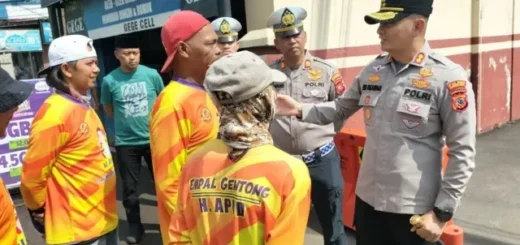 Jelang Mudik, Kapolres Cirebon Kota Koordinasi dengan Juru Parkir di Sekitar Pantura