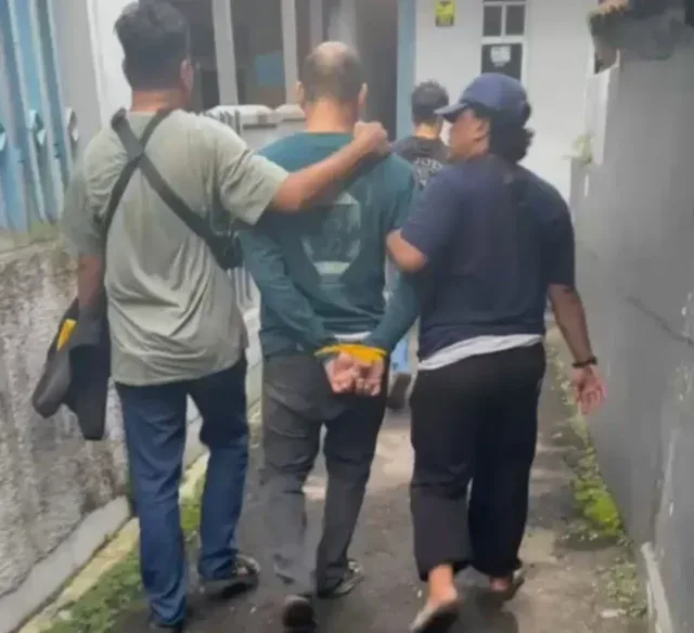 Polres Cirebon Kota Ungkap Komplotan Spesialis Pencuri Rumah Kosong