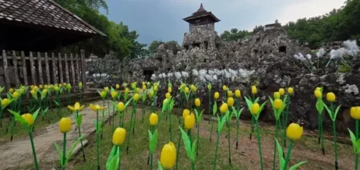 Libur Lebaran 2026, Goa Sunyaragi Buka Sampai Malam dengan Festival Lumi Land