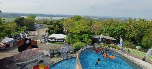 Talaga Langit Cirebon Jadi Destinasi Favorit Libur Lebaran 2026, Ada Kolam Renang hingga Museum Santet