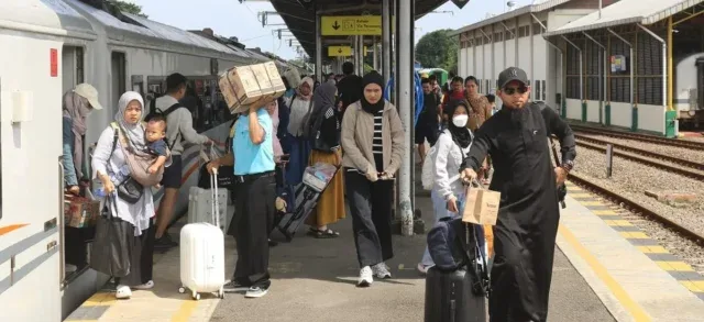 Tiket Kereta Mudik Lebaran 2026 di Cirebon Sudah Terjual 40 Persen