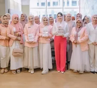 Komunitas Dokter Hijab Cantik Jadi Wadah Pengembangan Diri Dokter Perempuan di Era Digital