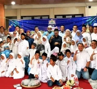 Ramadan Penuh Berkah, Kadin Kota Cirebon Santuni Anak Yatim, Dhuafa, dan Marbot Masjid
