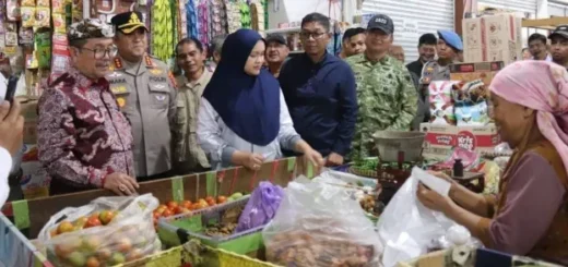 Pantau Pasar Gebang dan Losari, Pemkab Cirebon Jaga Stabilitas Harga Kebutuhan Pokok