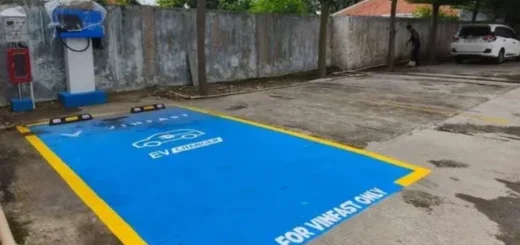 Pemkot Cirebon Siapkan 11 SPKLU, Warga Bisa Cas Mobil Listrik di Kantor Pemerintah