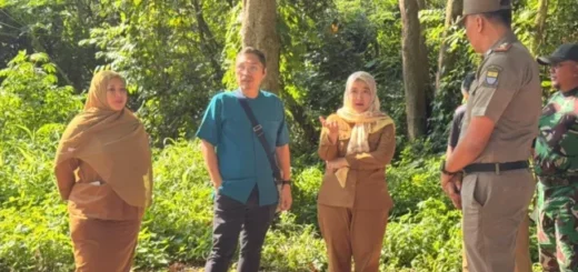 Wakil Wali Kota Cirebon Tinjau Revitalisasi Sentra Pedagang Bunga di Dukuh Semar