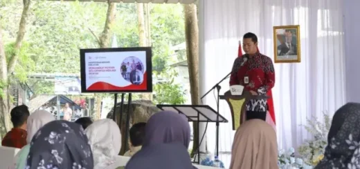 OJK Cirebon dan Pemkab Majalengka Sinergi Kembangkan Keuangan Inklusif di Desa Gunung Kuning