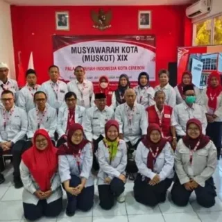 dr. Edial Sanif Kembali Pimpin PMI Kota Cirebon 2026–2031, Fokus Konsolidasi Organisasi