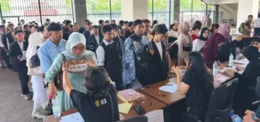 Audisi D’Academy 8 di Cirebon Diserbu Ratusan Peserta dari Berbagai Daerah
