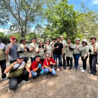 Pemkot Cirebon dan PGIS Bersinergi Bersihkan Sungai Sukalila