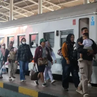 Selama Long Weekend, KAI Daop 3 Cirebon Layani 35.016 Penumpang